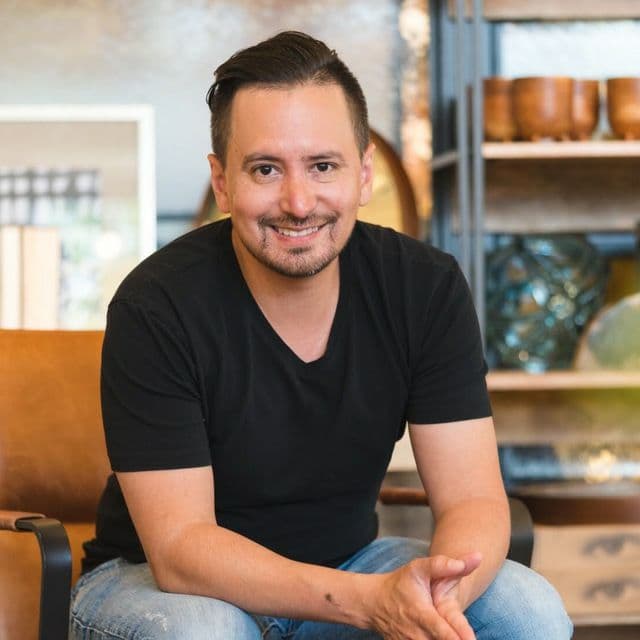 Sebastián Mencía
